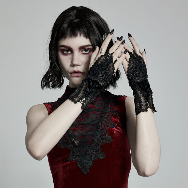 Gothic Lace Gloves