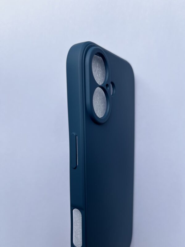 Ultra Slim Silicone Cover Compatible With iPhone 16 - Image 8